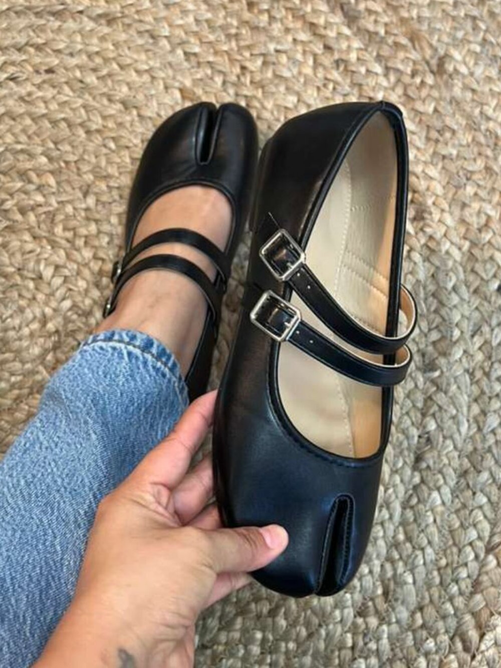 TABI BLACK TABIS FLAT - MARYJANE DOUBLE STRAP SPLIT TOE FLATS